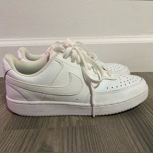 Nike Women’s Court Vision Low